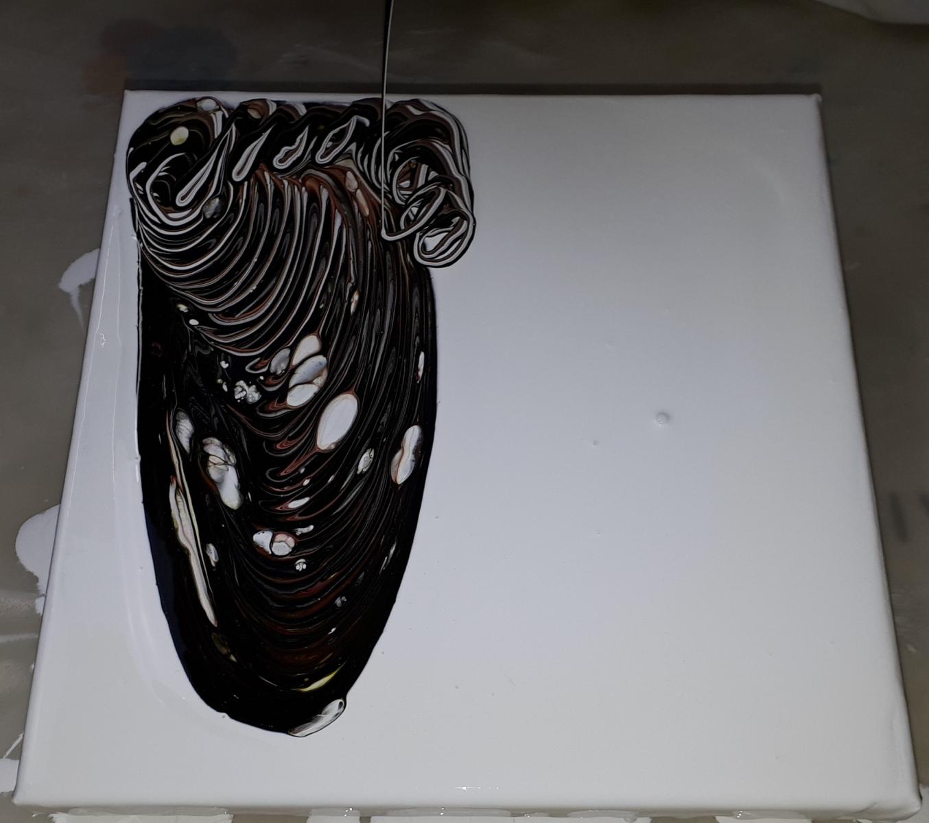 pouring Wing Pour painturoo.art 3