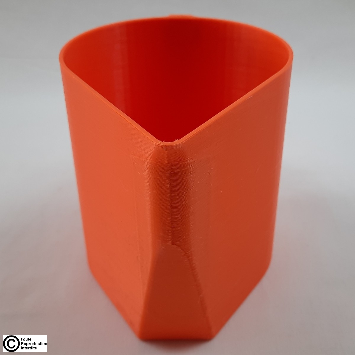 Tasse split cup pouring à 1 compartiment, idéale pour les  techniques de coulée acrylique split cup, swirl cup, dirty pour, flip cup ou kiss pour, tree ring ribbons, etc... 